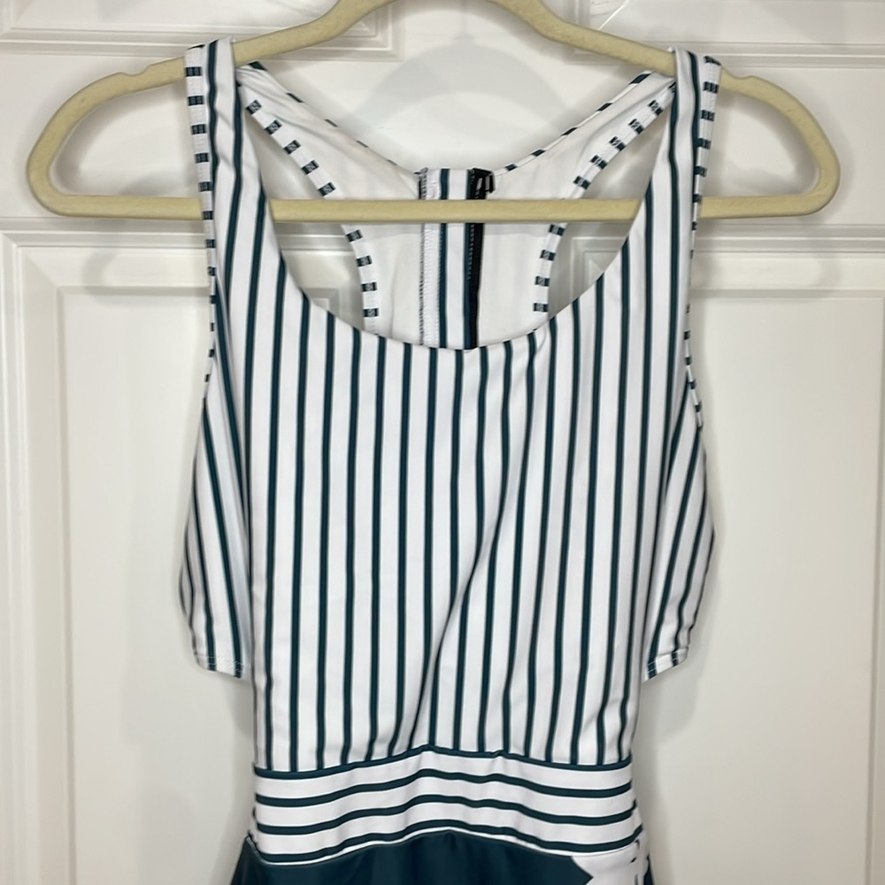 Stripped Floral One Piece Swimsuit Size XXL White Green Zip Tie Back - Picture 6 of 15